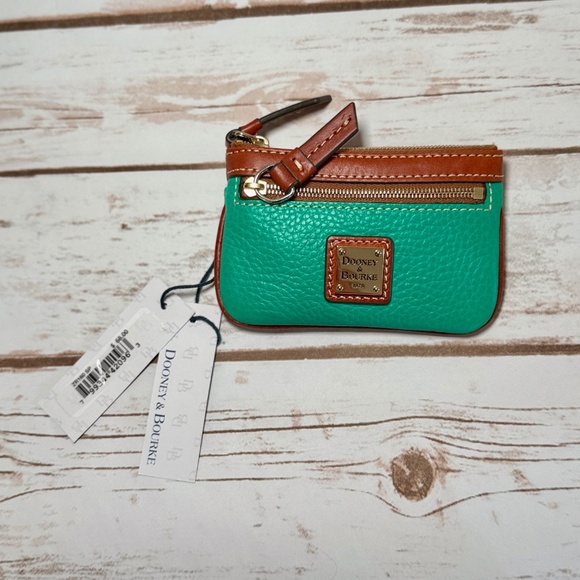 NWT Dooney & Bourke Pebble Grain Small Coin Case - Spearmint 🦄 - Picture 2 of 6